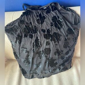 Black Velvet Floral Roses sleeveless blouse torrid size 1